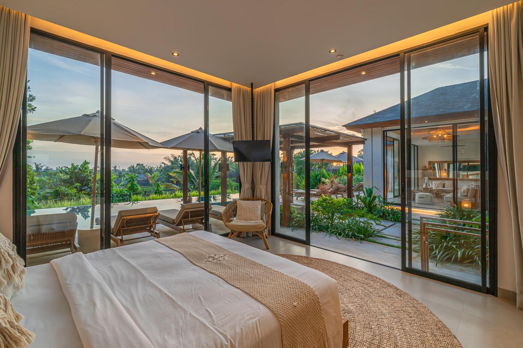 Villa Rosita - Stunning 5br - Sauna, Gym, Rice Field Views *