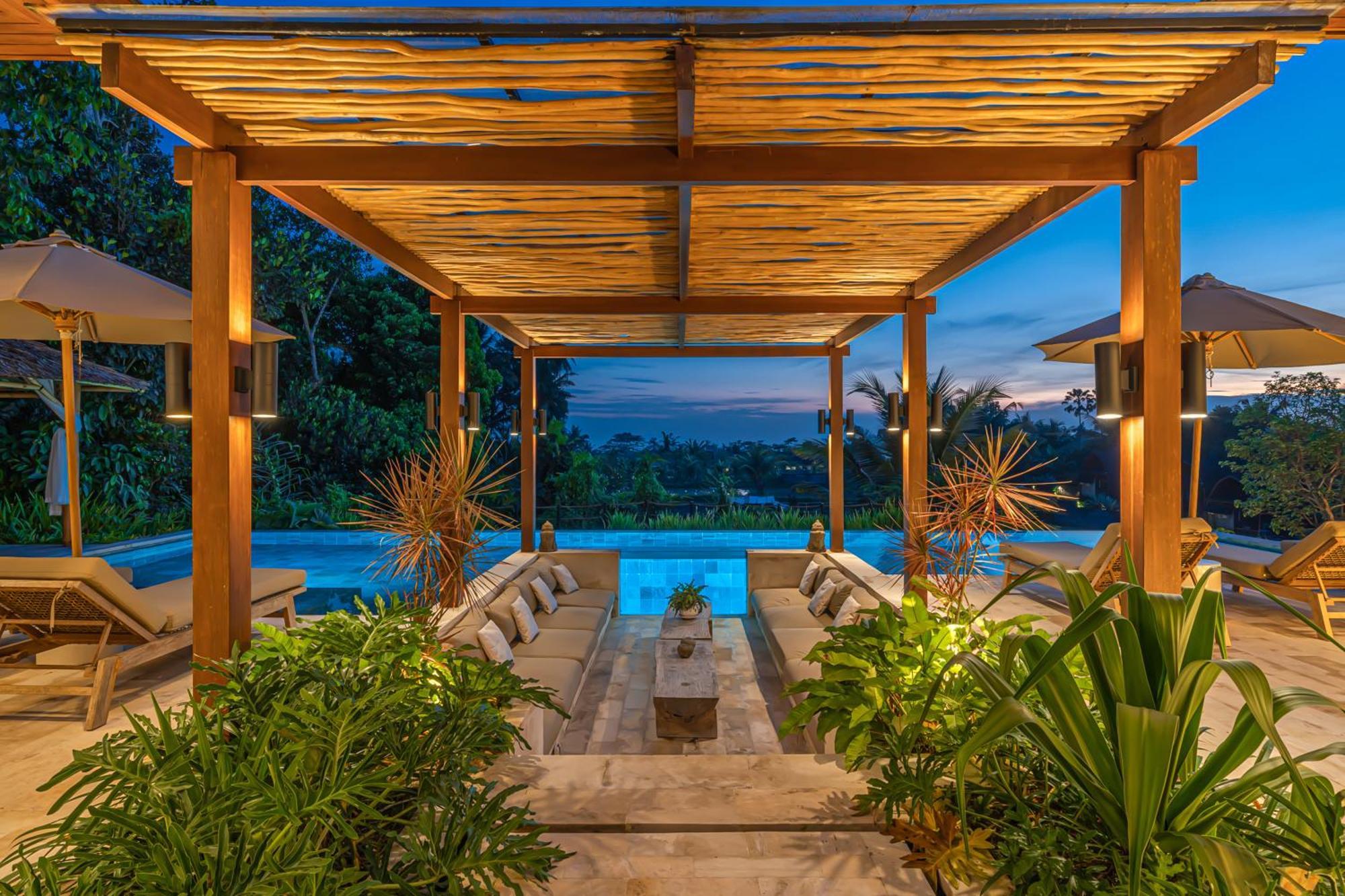 Villa Rosita - Stunning 5br - Sauna, Gym, Rice Field Views Ubud (Bali)