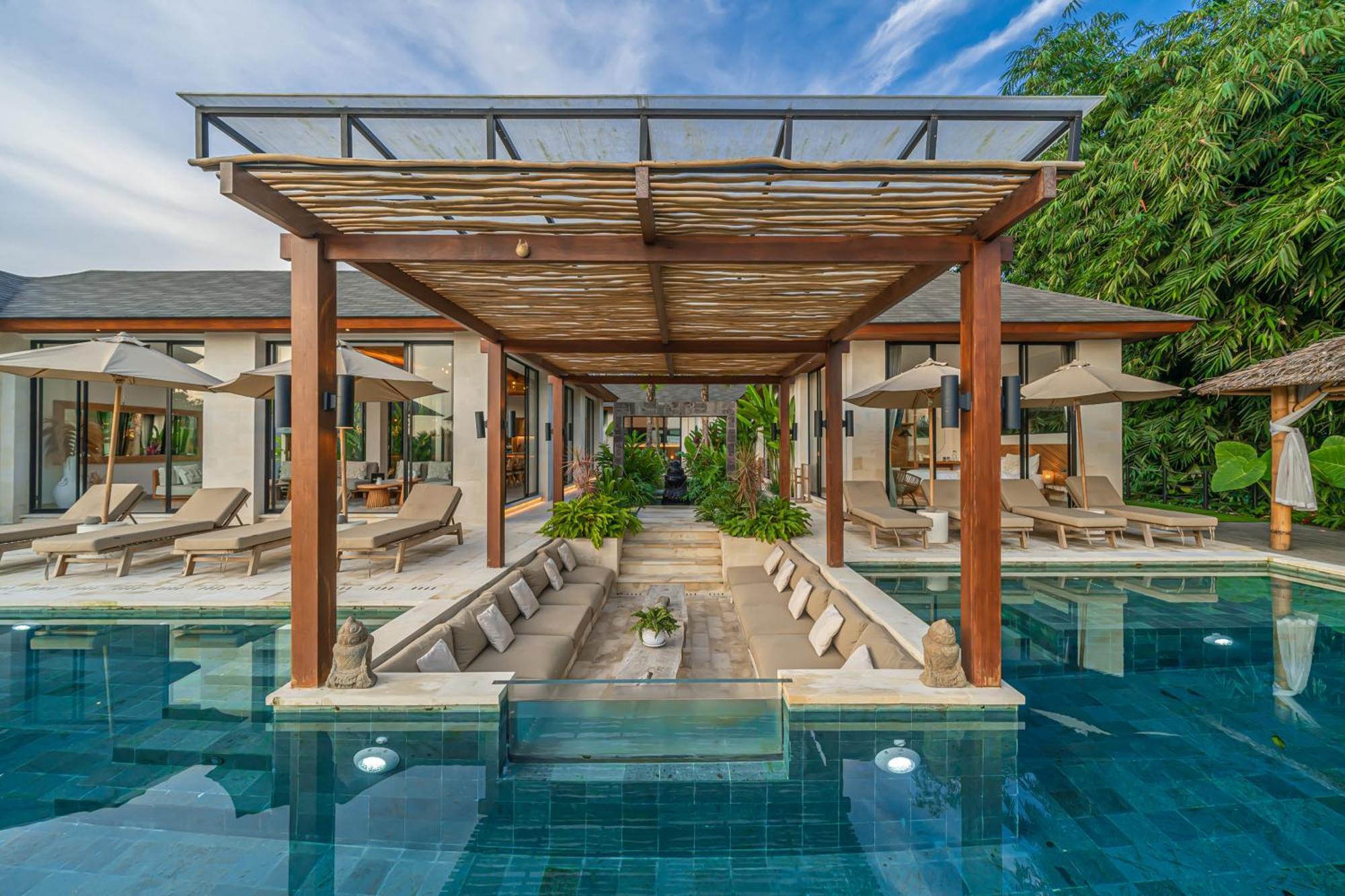 Villa Rosita - Stunning 5br - Sauna, Gym, Rice Field Views *