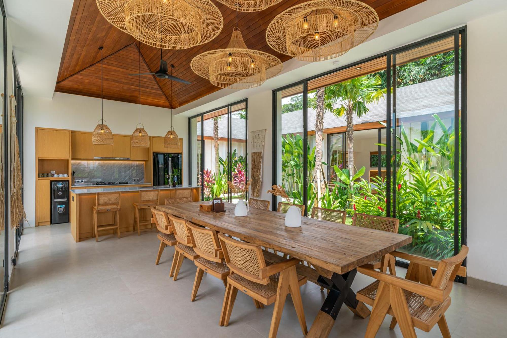 Villa Rosita - Stunning 5br - Sauna, Gym, Rice Field Views Ubud (Bali)