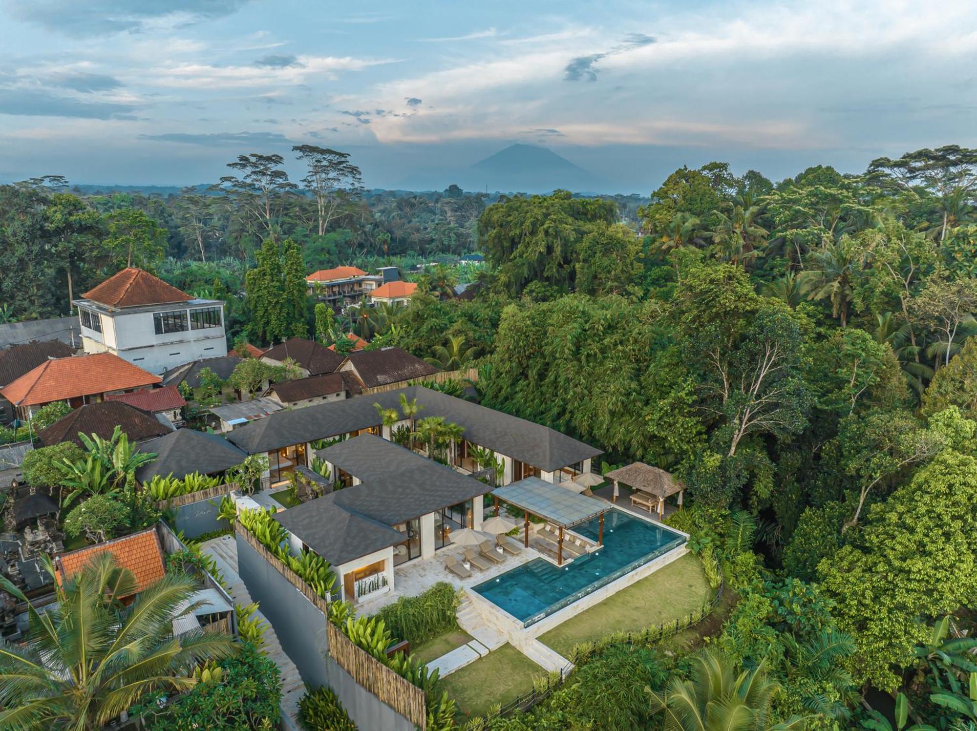 Villa Rosita - Stunning 5br - Sauna, Gym, Rice Field Views *
