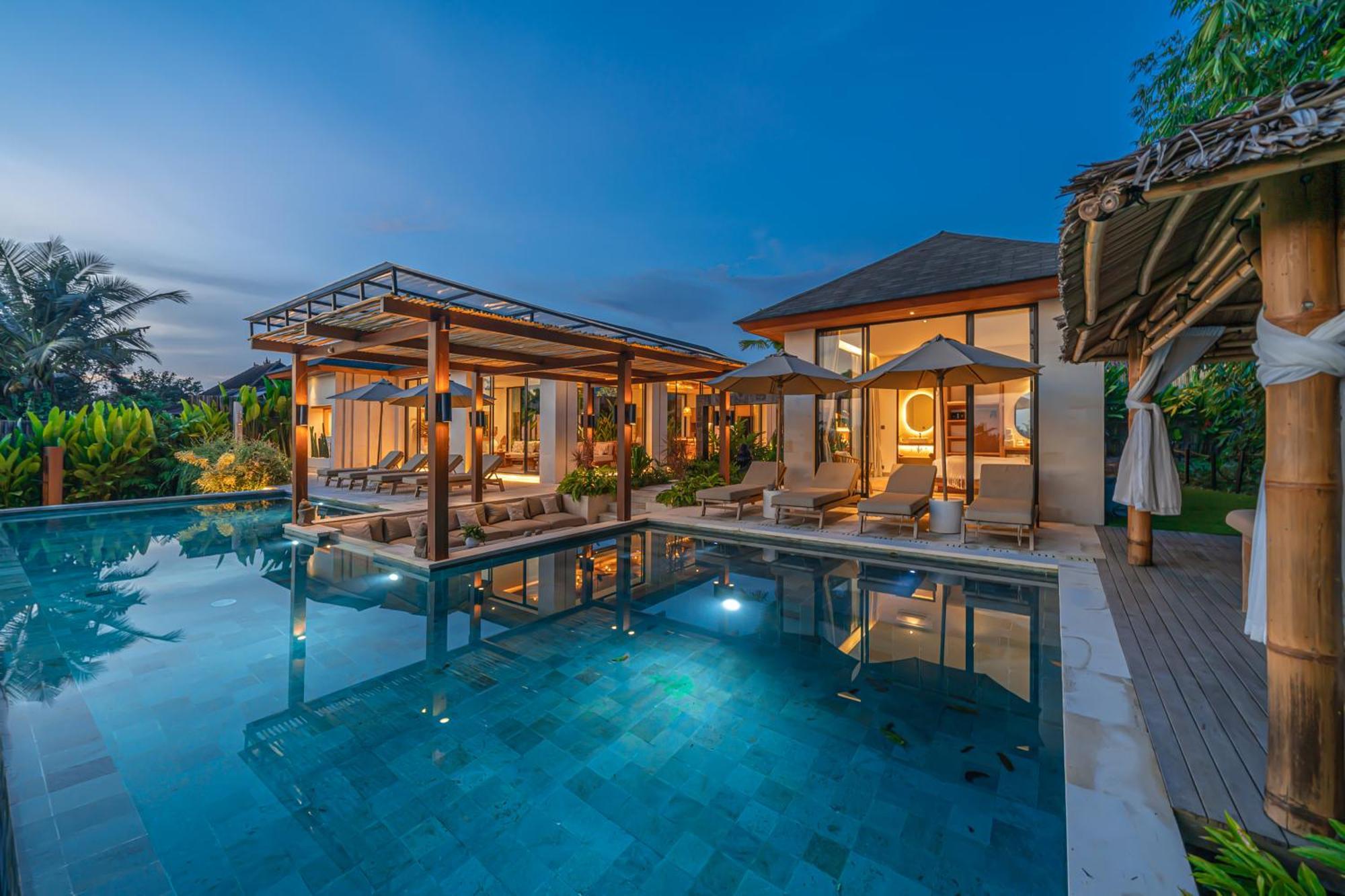 Villa Rosita - Stunning 5br - Sauna, Gym, Rice Field Views Ubud (Bali)