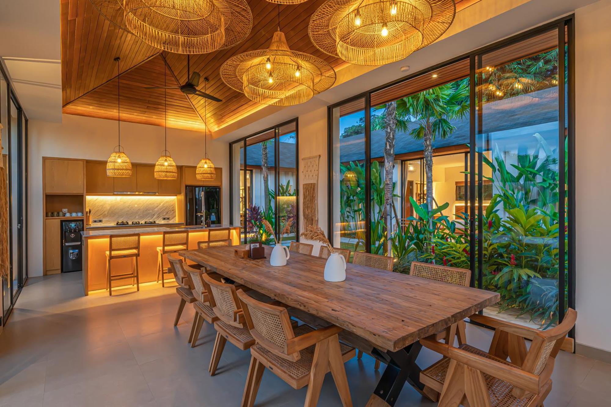 Villa Rosita - Stunning 5br - Sauna, Gym, Rice Field Views