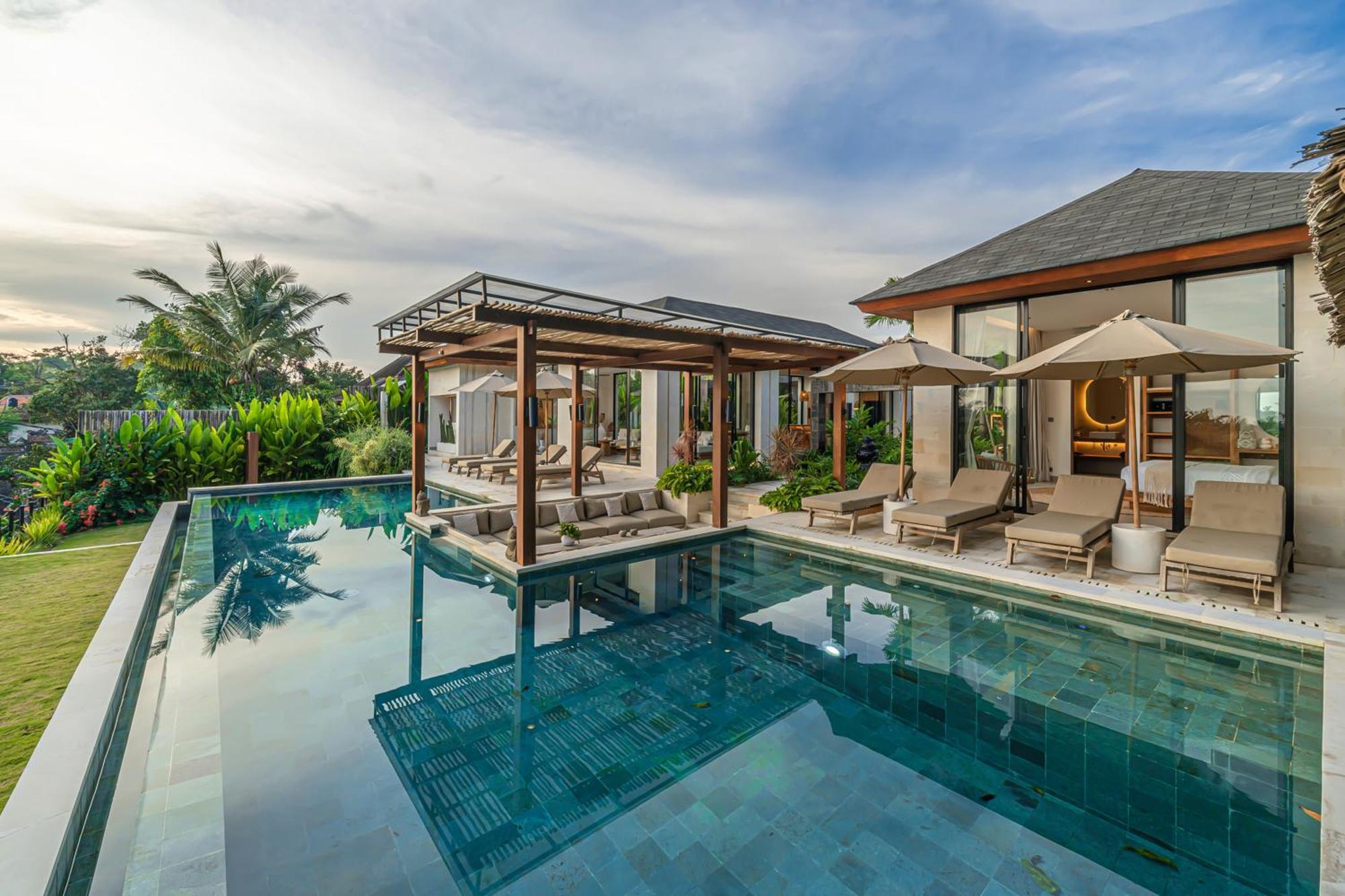 Villa Rosita - Stunning 5br - Sauna, Gym, Rice Field Views *
