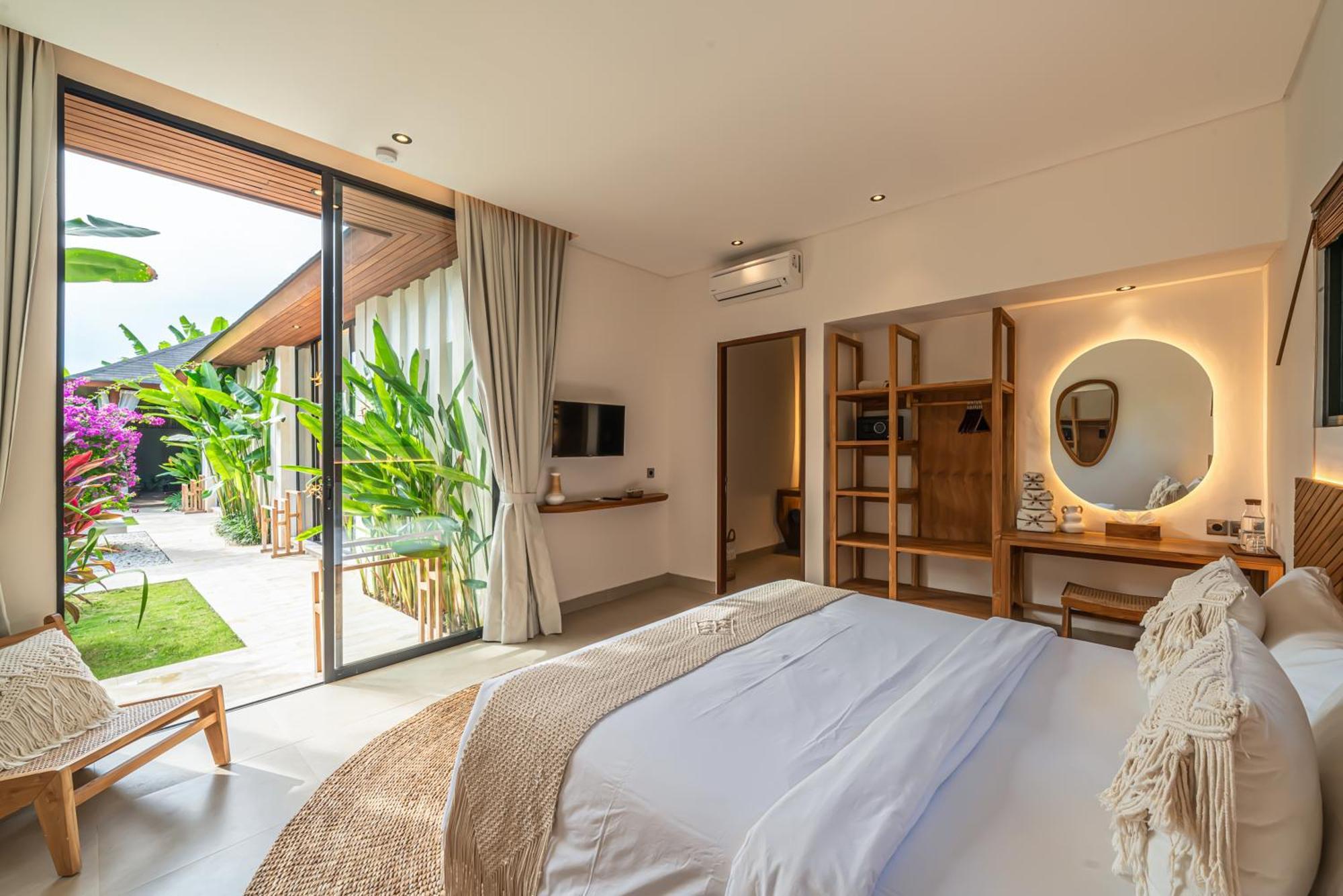 Rosita - Stunning 5br - Sauna, Gym, Rice Field Views Ubud (Bali)